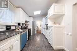 53 KINGSLAKE ROAD | Toronto Ontario | Slide Image Nine