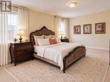 48 MORAINE HILL DRIVE | Vaughan Ontario | Slide Image Thirteen