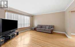 182 RUSTIC ROAD | Toronto Ontario | Slide Image Twelve