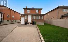 182 RUSTIC ROAD | Toronto Ontario | Slide Image Seven