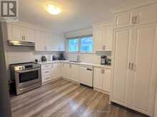 403 WALNUT STREET W | Whitby Ontario | Slide Image Twelve