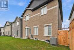 1148 SKYRIDGE BOULEVARD | Pickering Ontario | Slide Image Eighteen