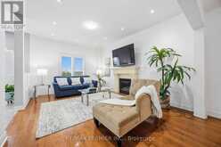 40 ANN LOUISE CRESCENT | Markham Ontario | Slide Image Eight