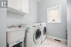 40 ANN LOUISE CRESCENT | Markham Ontario | Slide Image Fifteen
