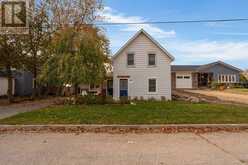44 PEEL STREET | Penetanguishene Ontario | Slide Image One