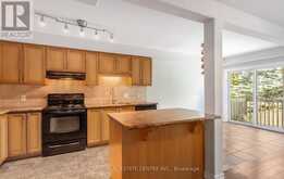 38 - 8 HEMLOCK WAY | Grimsby Ontario | Slide Image Thirteen