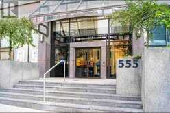 913 - 555 YONGE STREET | Toronto Ontario | Slide Image Nineteen