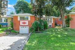 39 WANTANOPA CRESCENT | Toronto Ontario | Slide Image Two