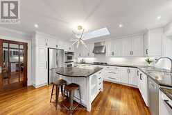 20 GRENADIER HEIGHTS | Toronto Ontario | Slide Image Ten