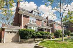 20 GRENADIER HEIGHTS | Toronto Ontario | Slide Image Two