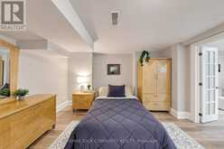 20 GRENADIER HEIGHTS | Toronto Ontario | Slide Image Thirty-six