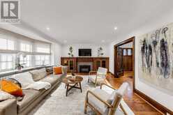 20 GRENADIER HEIGHTS | Toronto Ontario | Slide Image Six