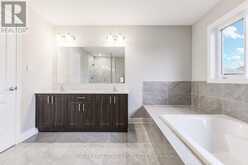 15 VENTURE WAY | Thorold Ontario | Slide Image Eighteen