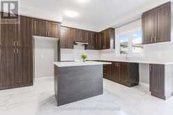 15 VENTURE WAY | Thorold Ontario | Slide Image Nine
