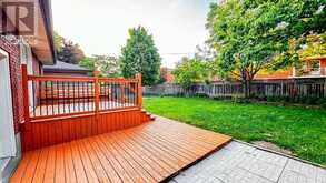 7 HARDALE CRESCENT | Hamilton Ontario | Slide Image Thirty-one