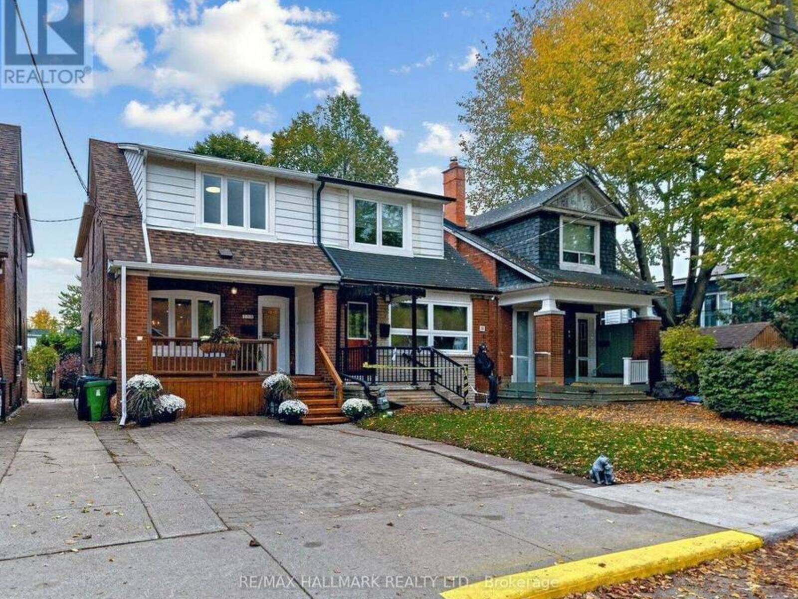 235 GLEBEHOLME BOULEVARD, Toronto, Ontario M4J 1T1