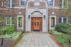 111 - 480 ORIOLE PARKWAY | Toronto Ontario | Slide Image Five