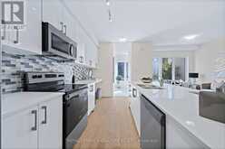 42 - 30 CURLEW DRIVE | Toronto Ontario | Slide Image Seven