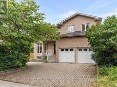152 EVANS AVENUE Toronto Ontario, M8Z 1H9