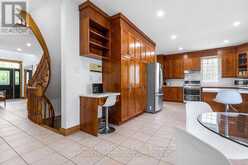 152 EVANS AVENUE | Toronto Ontario | Slide Image Nine