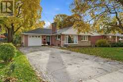 53 LIVINGSTON AVENUE | Grimsby Ontario | Slide Image Two