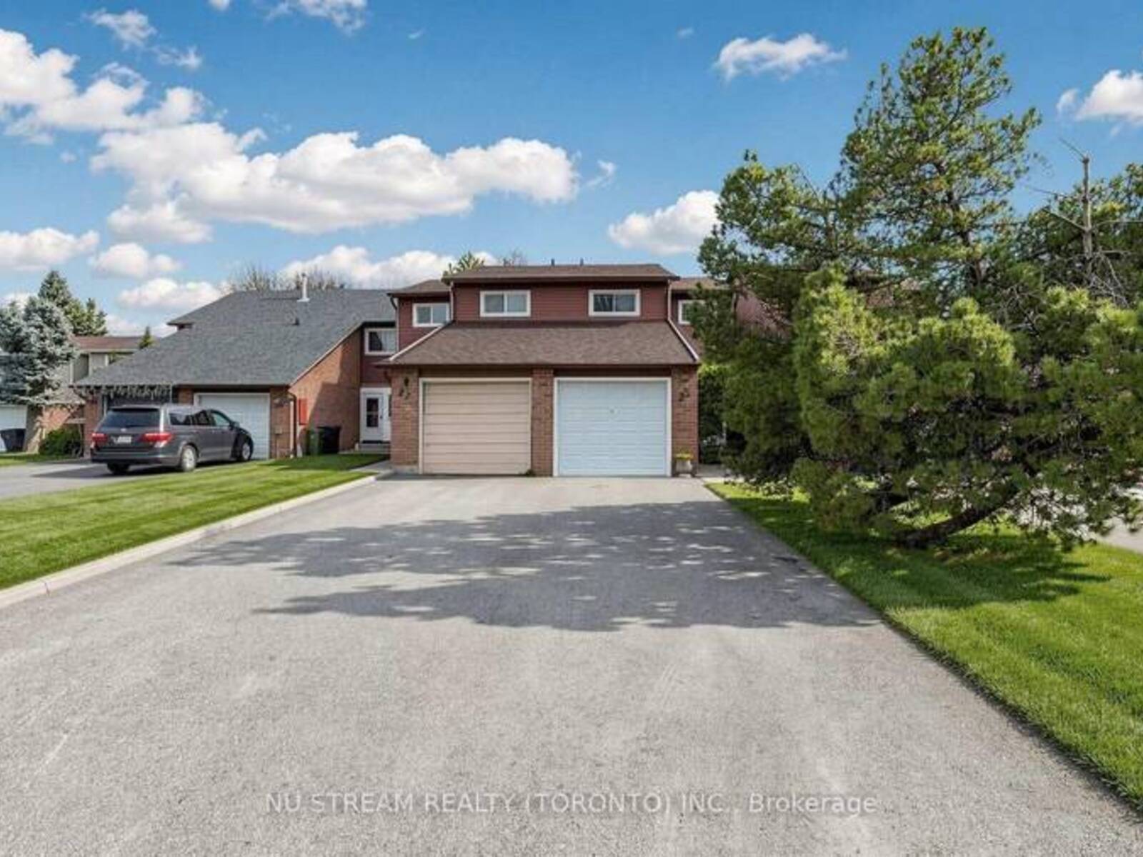25 TREETOPS COURT, Toronto, Ontario M1V 2B9