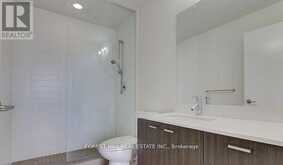 8 - 30 ROEHAMPTON AVENUE | Toronto Ontario | Slide Image Seven