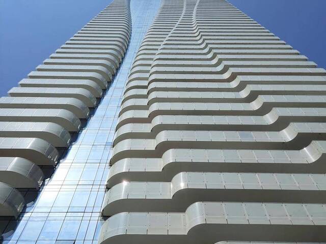 6902 - 1 BLOOR STREET E Toronto Ontario, M4W 0A8 - Property For Sale