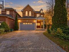130 OLD COLONY ROAD Richmond Hill Ontario, L4E 3V1
