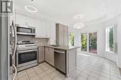 130 OLD COLONY ROAD | Richmond Hill Ontario | Slide Image Nine