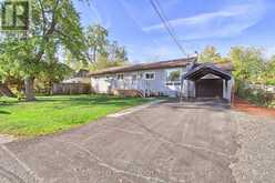 32 FRANKLIN BEACH ROAD | Georgina Ontario | Slide Image Two