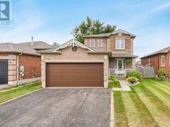 36 RED OAK DRIVE Barrie Ontario, L4N 9M3