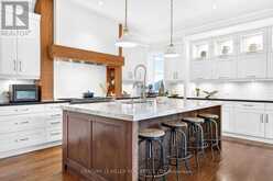 416 WEDGEWOOD DRIVE | Oakville Ontario | Slide Image Nine