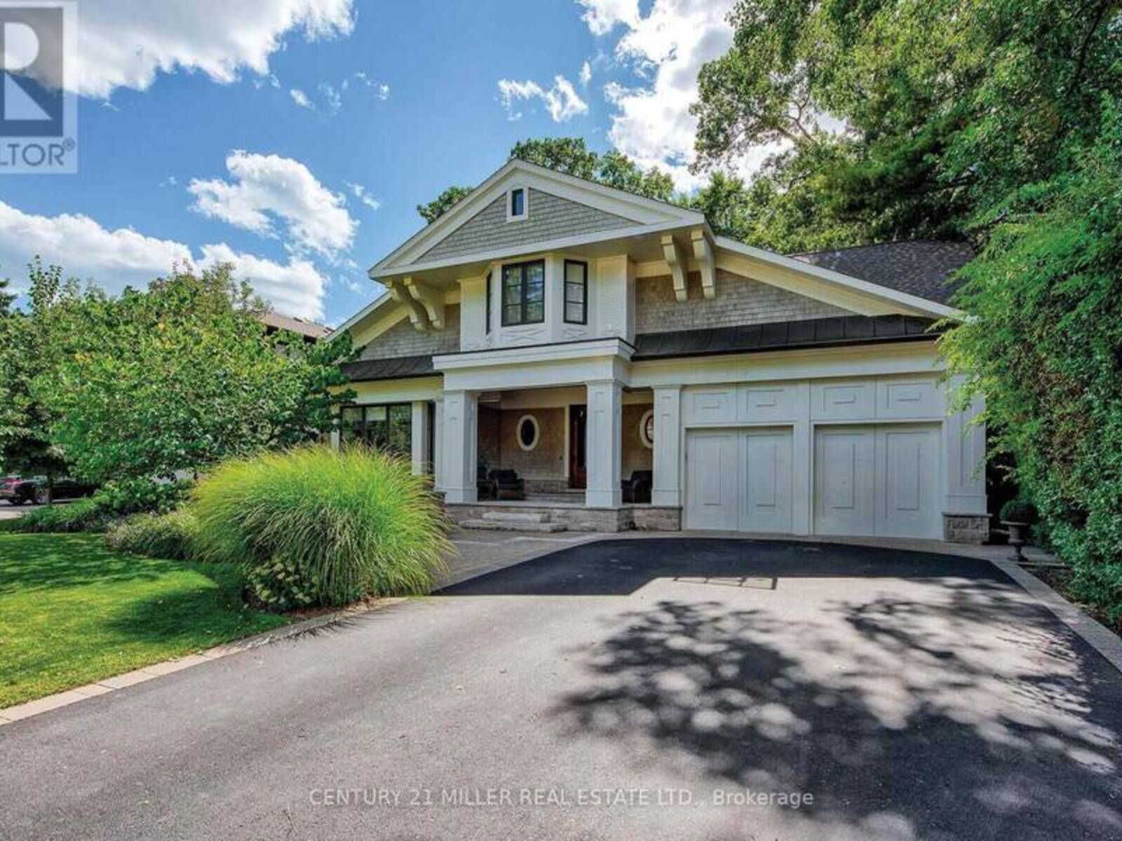 416 WEDGEWOOD DRIVE, Oakville, Ontario L6J 4S4