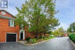 80 FAIRWOOD PLACE W | Burlington Ontario | Slide Image Two