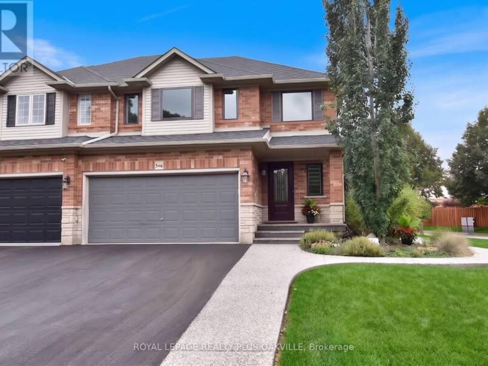 546 SANDCHERRY DRIVE, Burlington, Ontario L7T 4L6