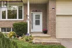 30 CARLYLE PLACE | Kitchener Ontario | Slide Image Four