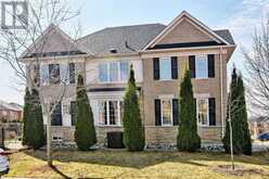 133 SELWYN ROAD | Richmond Hill Ontario | Slide Image Two