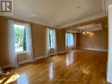 133 SELWYN ROAD | Richmond Hill Ontario | Slide Image Four
