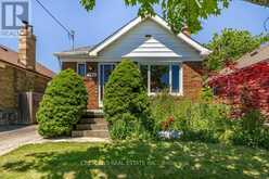 982 BRIAR HILL AVENUE | Toronto Ontario | Slide Image Five