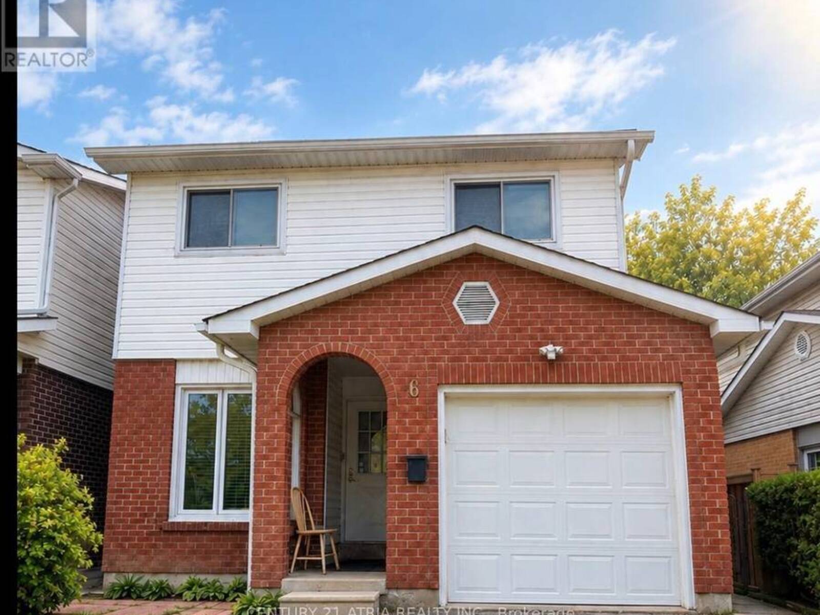 6 LINDRIDGE AVENUE, Brampton, Ontario L6S 3W9