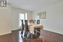 34 - 7 SIRENTE DRIVE | Hamilton Ontario | Slide Image Ten