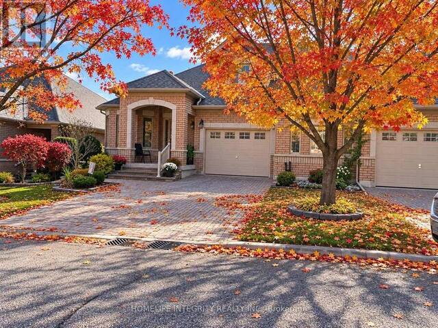 9 RENAISSANCE PT POINT New Tecumseth Ontario, L9R 2H8 - 2 Bedrooms Condo For Sale