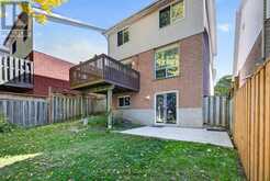 122 MOSS PLACE | Guelph Ontario | Slide Image Thirty-eight