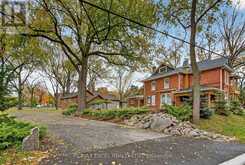 9 THE QUEENSWAY N | Georgina Ontario | Slide Image Three