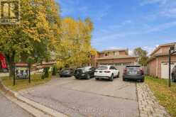 135 TILMAN CIRCLE | Markham Ontario | Slide Image Three