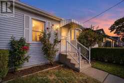 21 HARRISON AVENUE | Hamilton Ontario | Slide Image Two