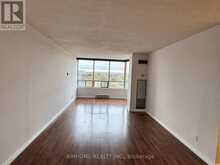 1428 - 32 CLARISSA DRIVE | Richmond Hill Ontario | Slide Image Eleven