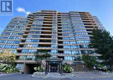 1428 - 32 CLARISSA DRIVE | Richmond Hill Ontario | Slide Image Four