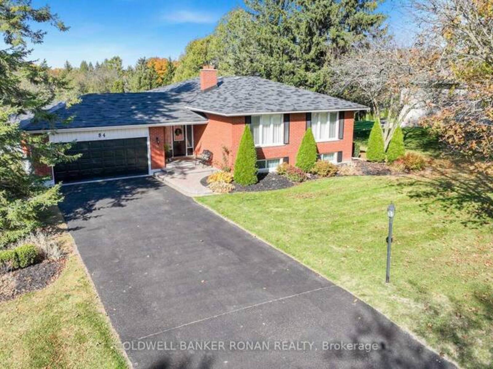 84 COOK DRIVE, King, Ontario L7B 0E5